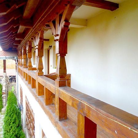 Pension Casa Iurca ซิกเกตู มาร์มาซีเอ ภายนอก รูปภาพ